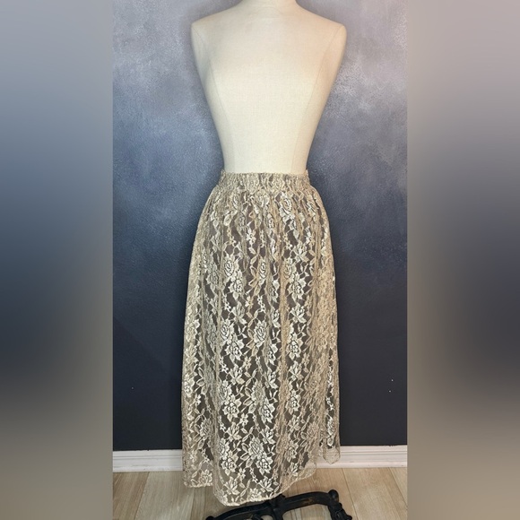 Vintage Lacy Afternoon by Shell Kepler 2-Piece Set (New With Tags Skirt!) - Picture 2 of 12